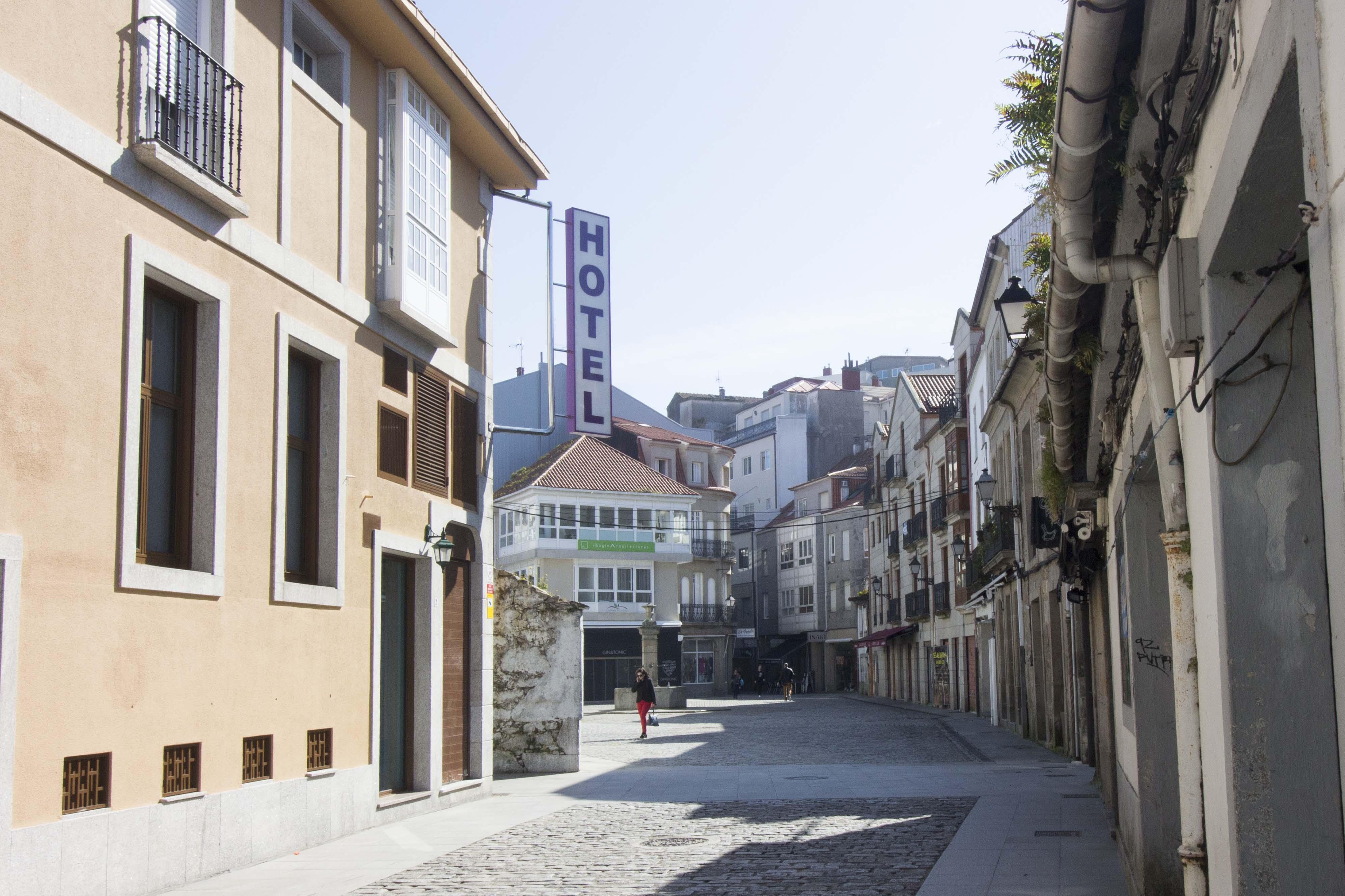 Hotel Vilagarcia บิลาการ์เซีย เด อาโรว์ซา ภายนอก รูปภาพ